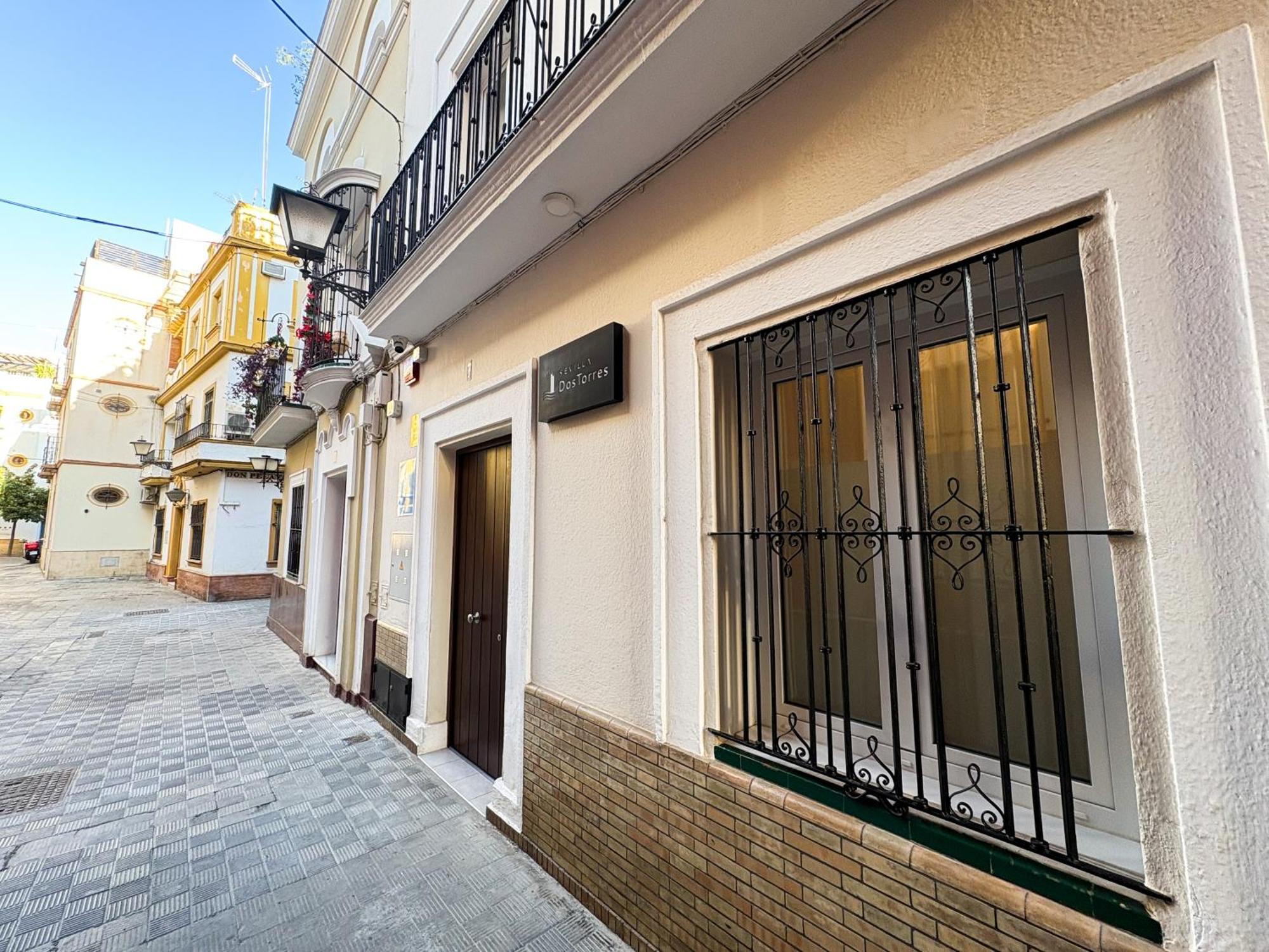 Sevilla Dostorres Bagian luar foto